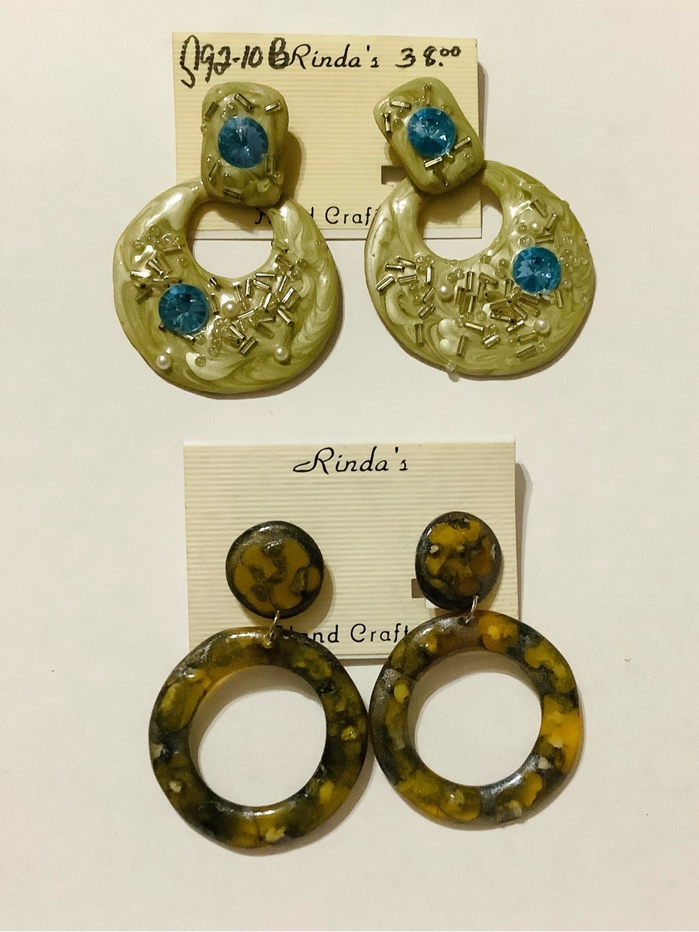 Vintage 80/90s handmade Resin Hoop Earrings